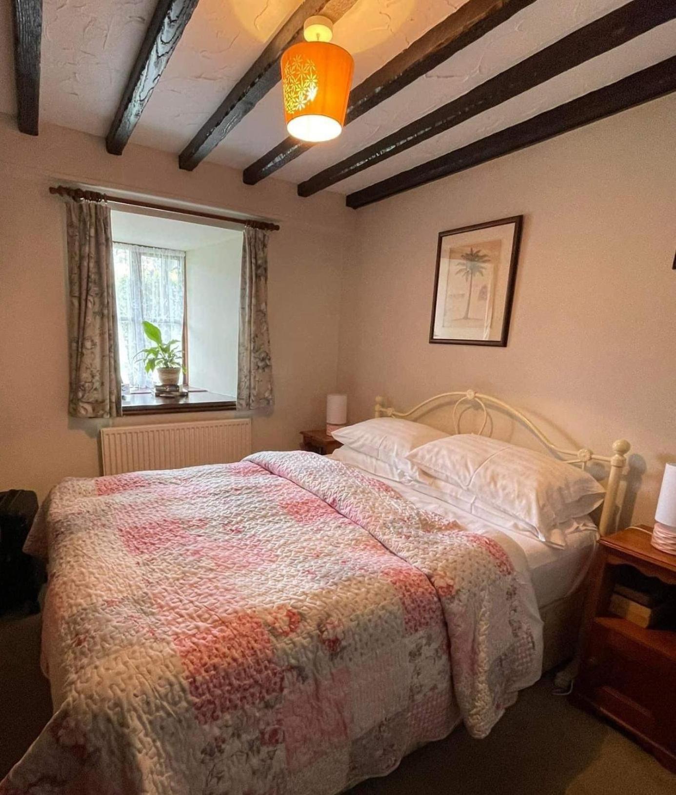 The Old Farmhouse B&B Dyffryn Ardudwy Szoba fotó